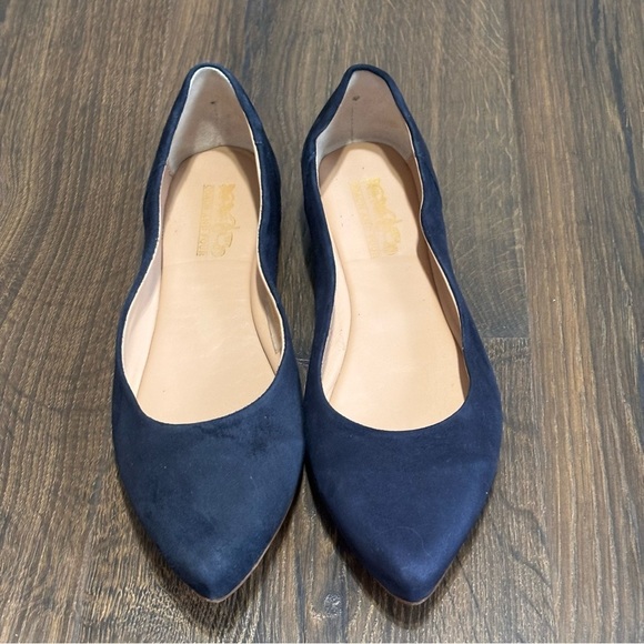 Coach and Four navy blue suede flats size 7 - Picture 4 of 9